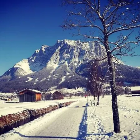 Gipfelblick- Tiroler Zugspitze Arena In Appartement *