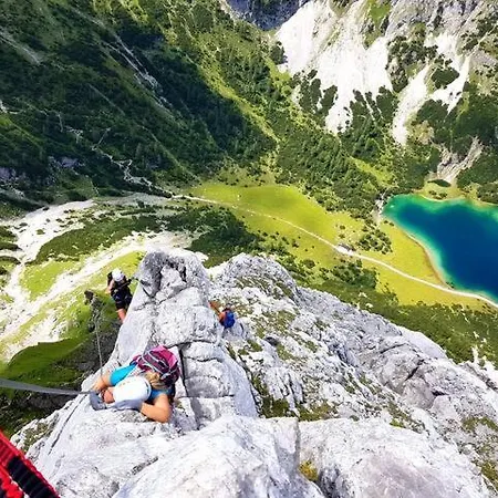 Gipfelblick- Tiroler Zugspitze Arena In Apartment