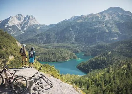 Апартаменты Gipfelblick- Tiroler Zugspitze Arena In