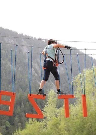 Gipfelblick- Tiroler Zugspitze Arena In *