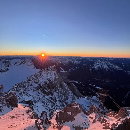 Gipfelblick- Tiroler Zugspitze Arena In ביברוויר