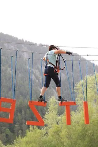 Gipfelblick- Tiroler Zugspitze Arena In *