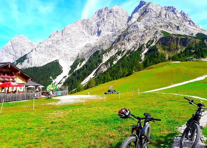 Gipfelblick- Tiroler Zugspitze Arena In *